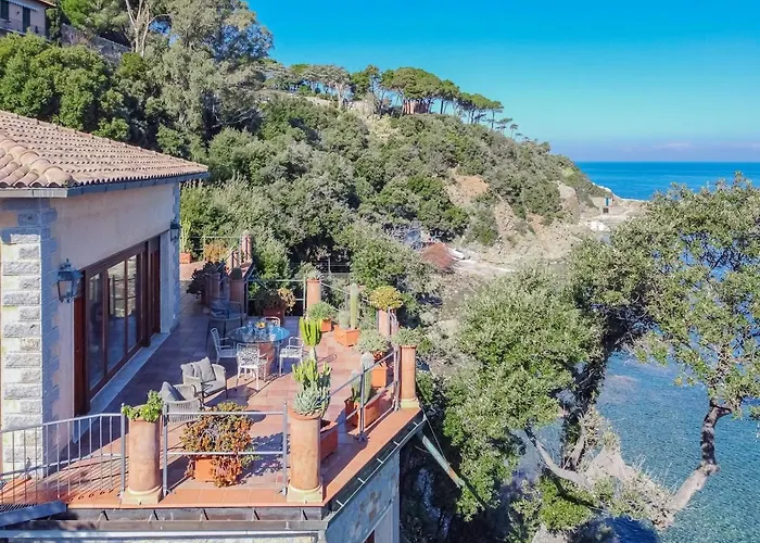 Adriana Marciana Marina (Isola d'Elba)